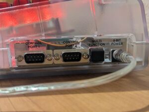 Commodore 64 Ultimate Control Ports, Kippschalter und Stromversorgungs-Buchse