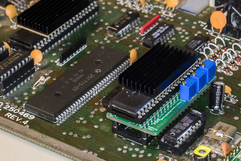 Datei:416 LumaFix64 on ASSY250469.JPG