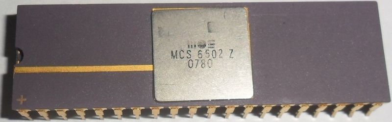 Datei:MOS Technology 6502Z.jpg