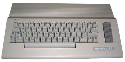 Der C64 C ab 1987 - Die Grafiksymbole sind auf der Oberseite der Tasten