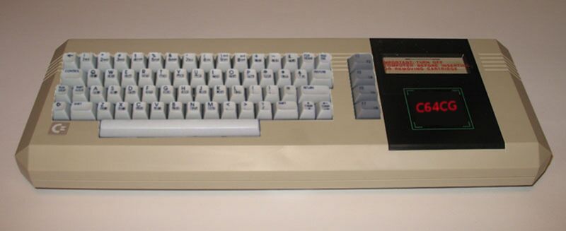 Datei:C64CGSFake.jpg